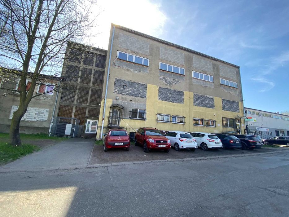 Magazyn mroźnia z powierzchnią biurową na sprzedaż