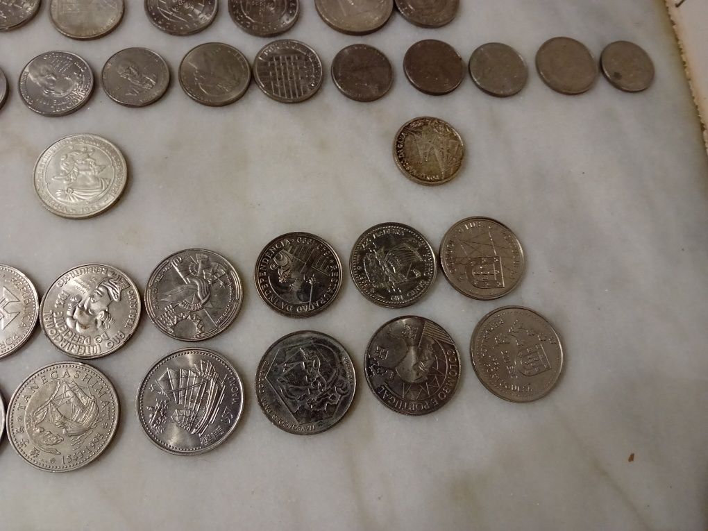 Conjunto de 52 Moedas Comemorativas