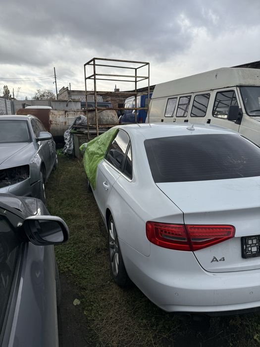 Audi a4 під відновлення