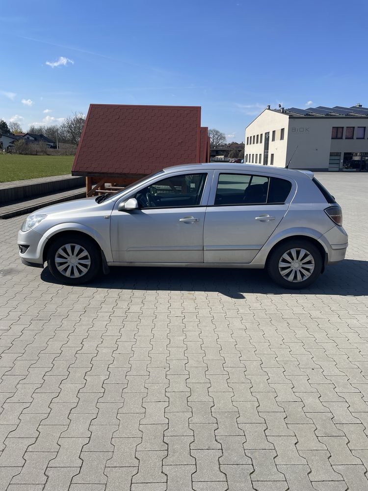 Opel Astra H 1.4 2009