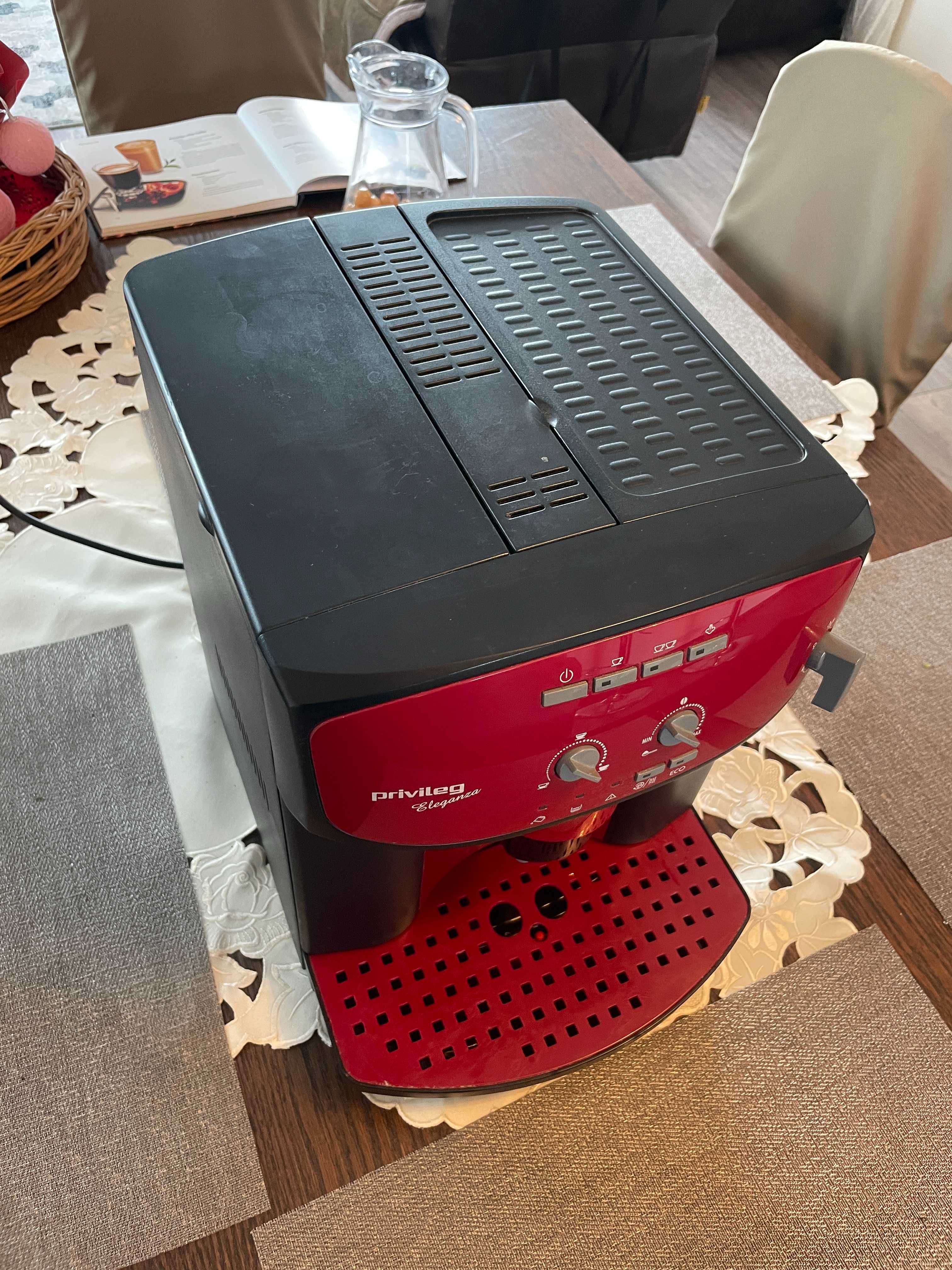 Ekspres do kawy Privileg DeLongi esam 2600