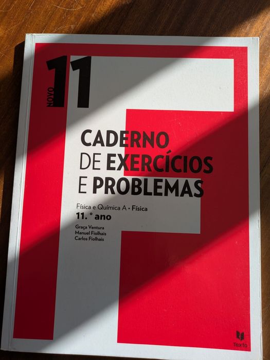 Caderno de exercícios e problemas Novo 11Q FQ A 11º  módulo de física
