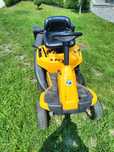 Traktorek kosiarka cub cadet.
