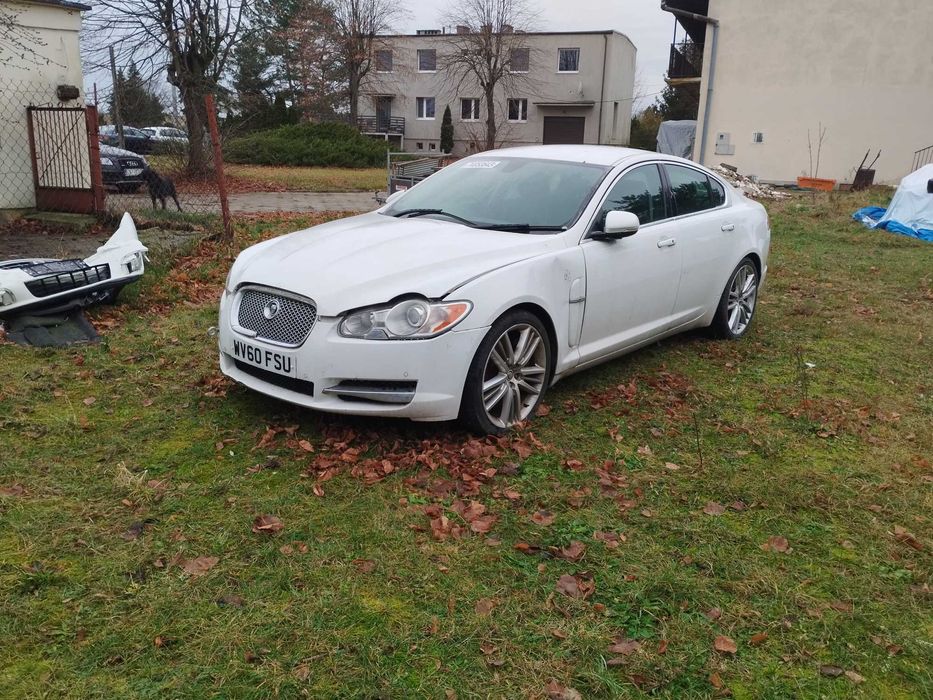Jaguar XF 3.0d 241km koła 20cali anglik, uszkodzony silnik