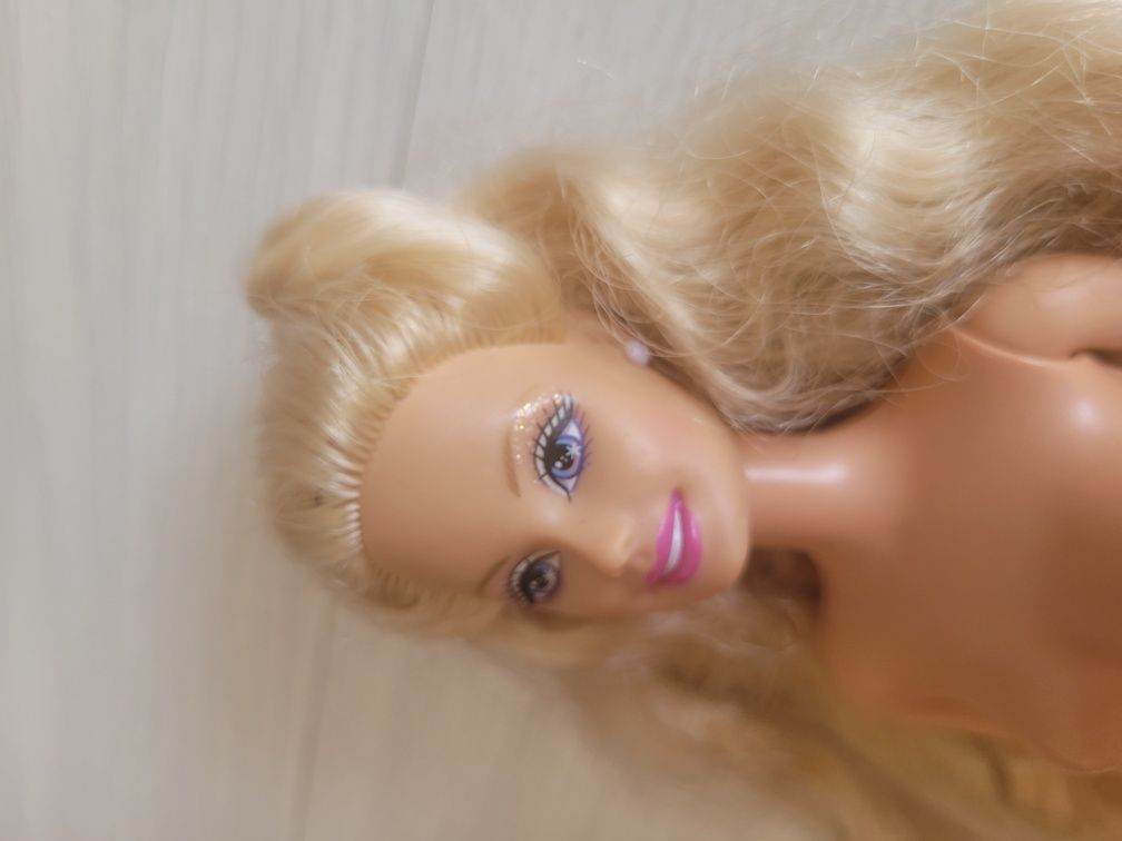 Lalka barbie annika magia pegaza