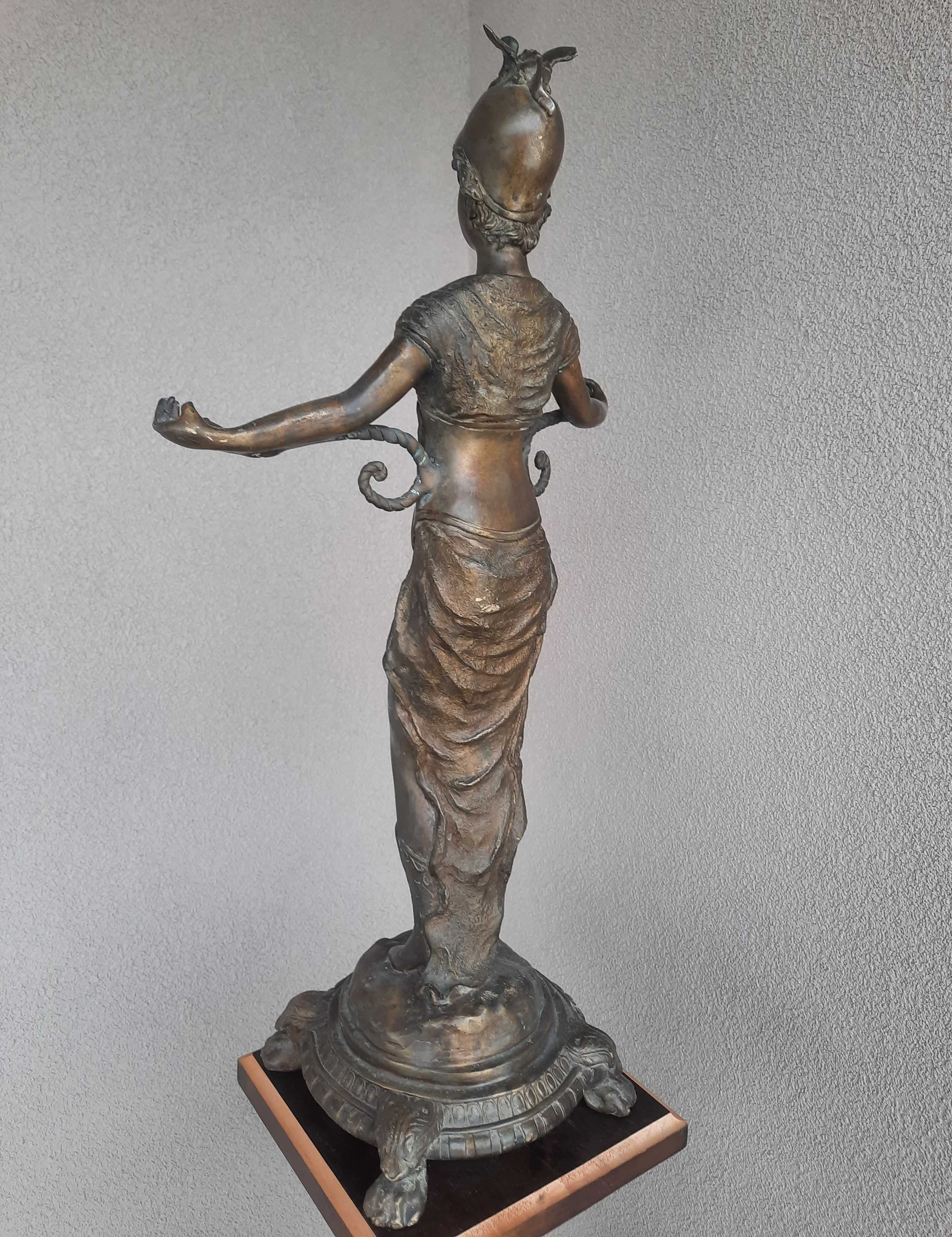 Stara ładna figura kobiety bogini mosiądz 64cm