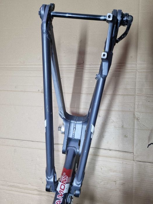 Rama typu full Bergamont Straitline 7.1, pod 26