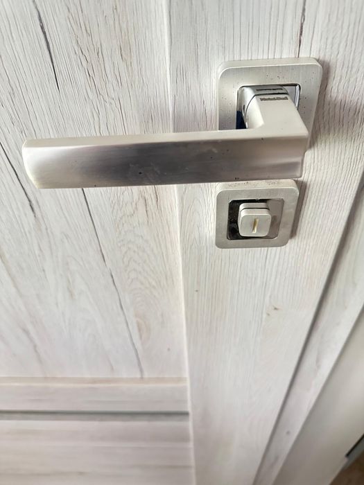 Drzwi wewnętrzne 70 szare