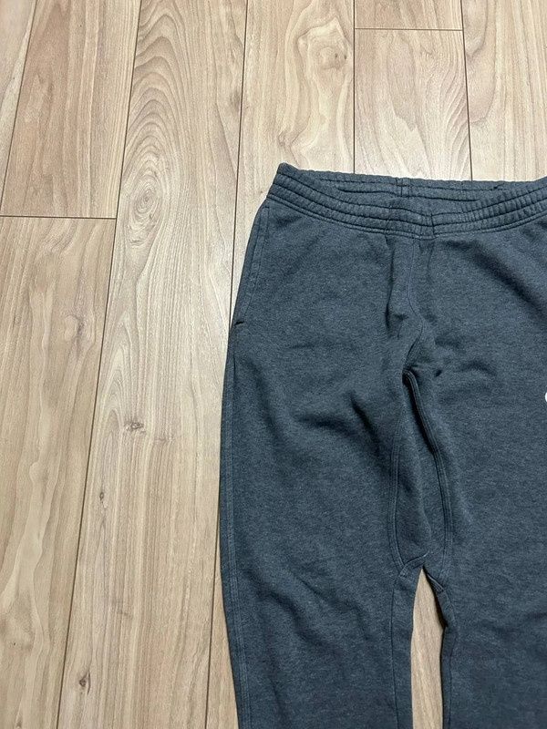 Męskie spodnie dresowe Nike M
M·Dobry·Nike