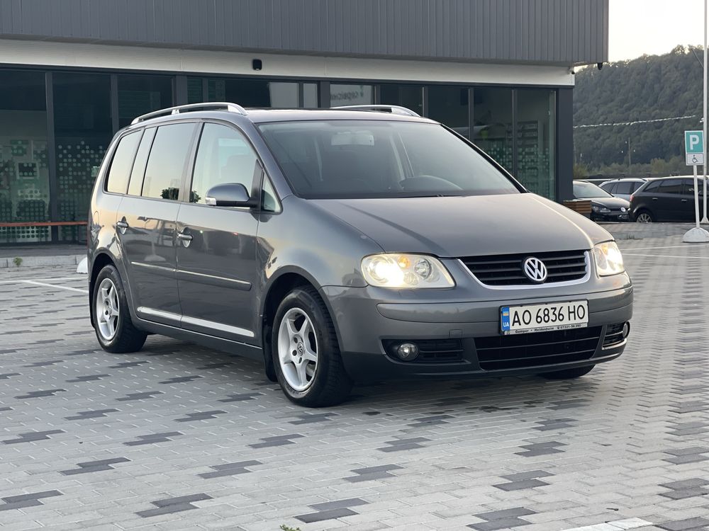 VW Touran 2.0 TDI Maximal