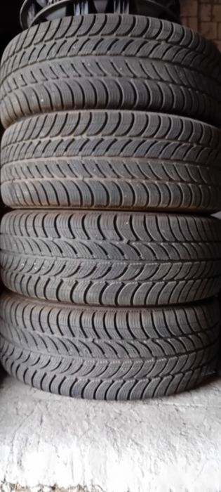 Sprzedam opony zimowe Dębica Frigo