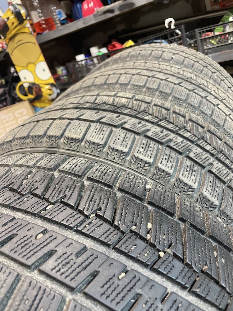 зимняя резина Кумхо 16 215 65, зимова гума Kumho wintercraft wi61 R16