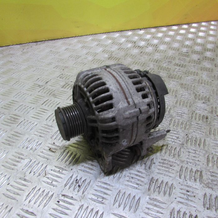 Генератор Volkswagen Touareg 150А Туарег 2003-2006 Разборка Розборка