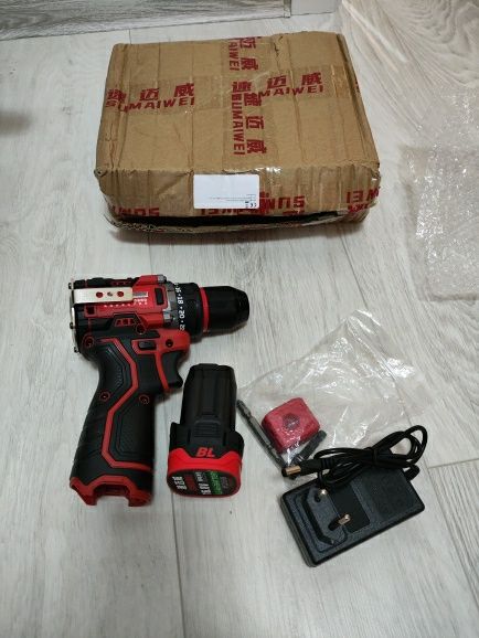 Аккумуляторный бесщеточный дрель-шуруповерт