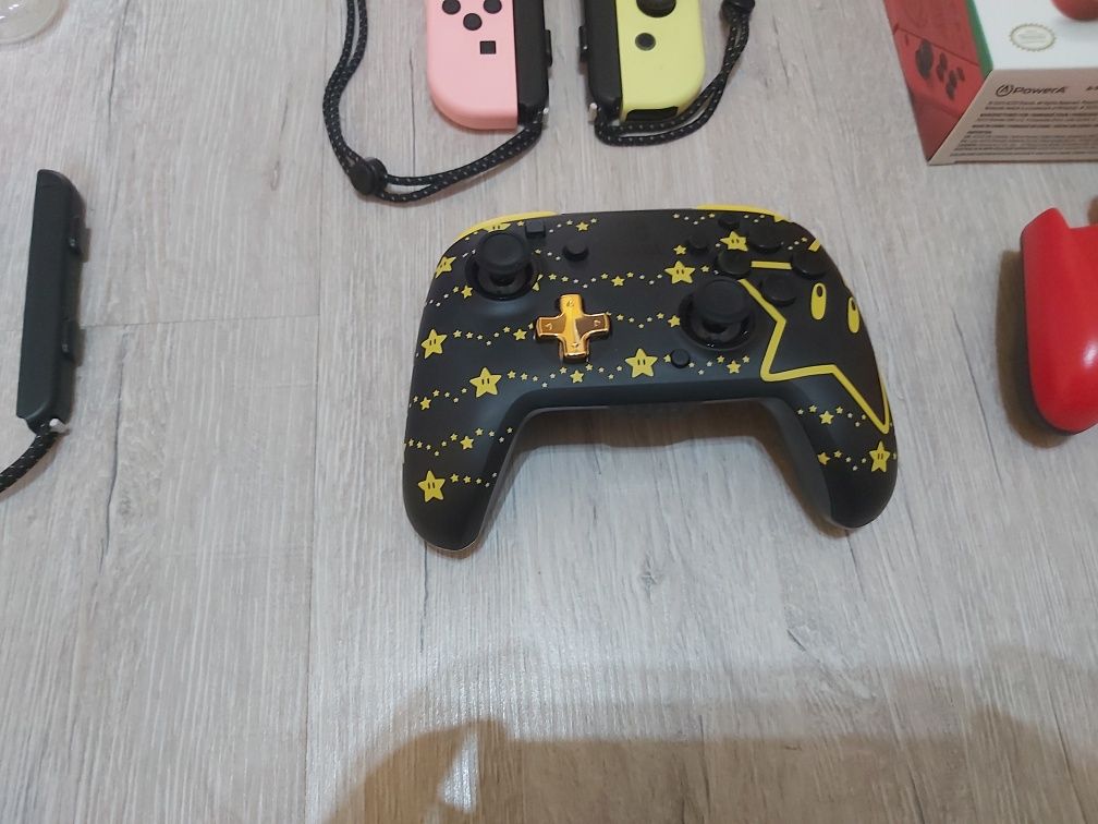 Full zestaw Nintendo Switch Oled