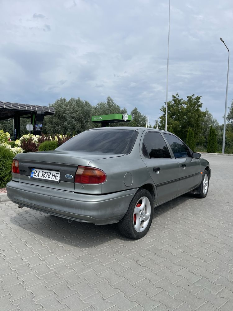 Ford mondeo 1.8 турбо дізель
