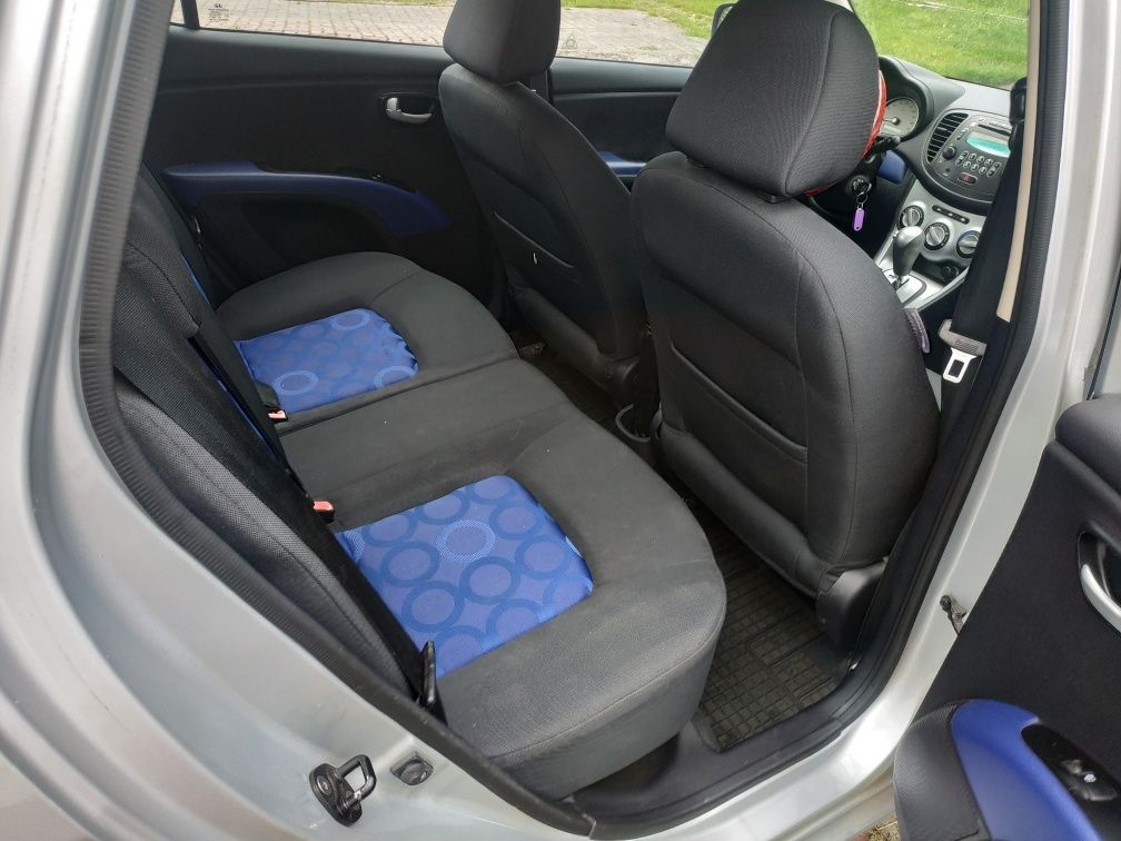 Automat Hyundai i10 .
