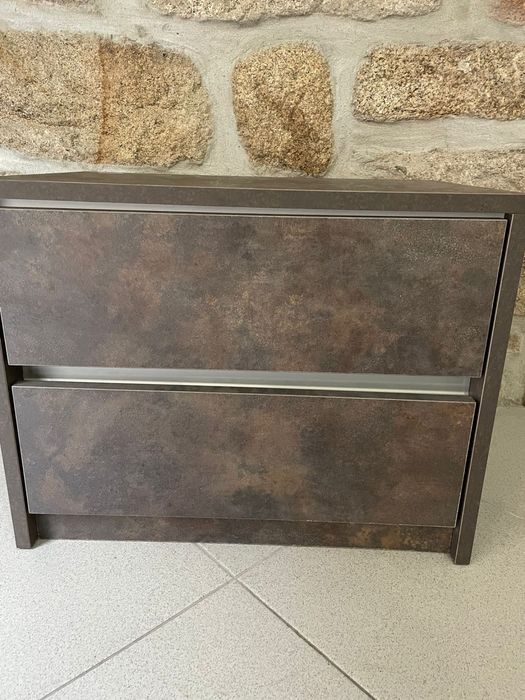 Mesa de cabeceira