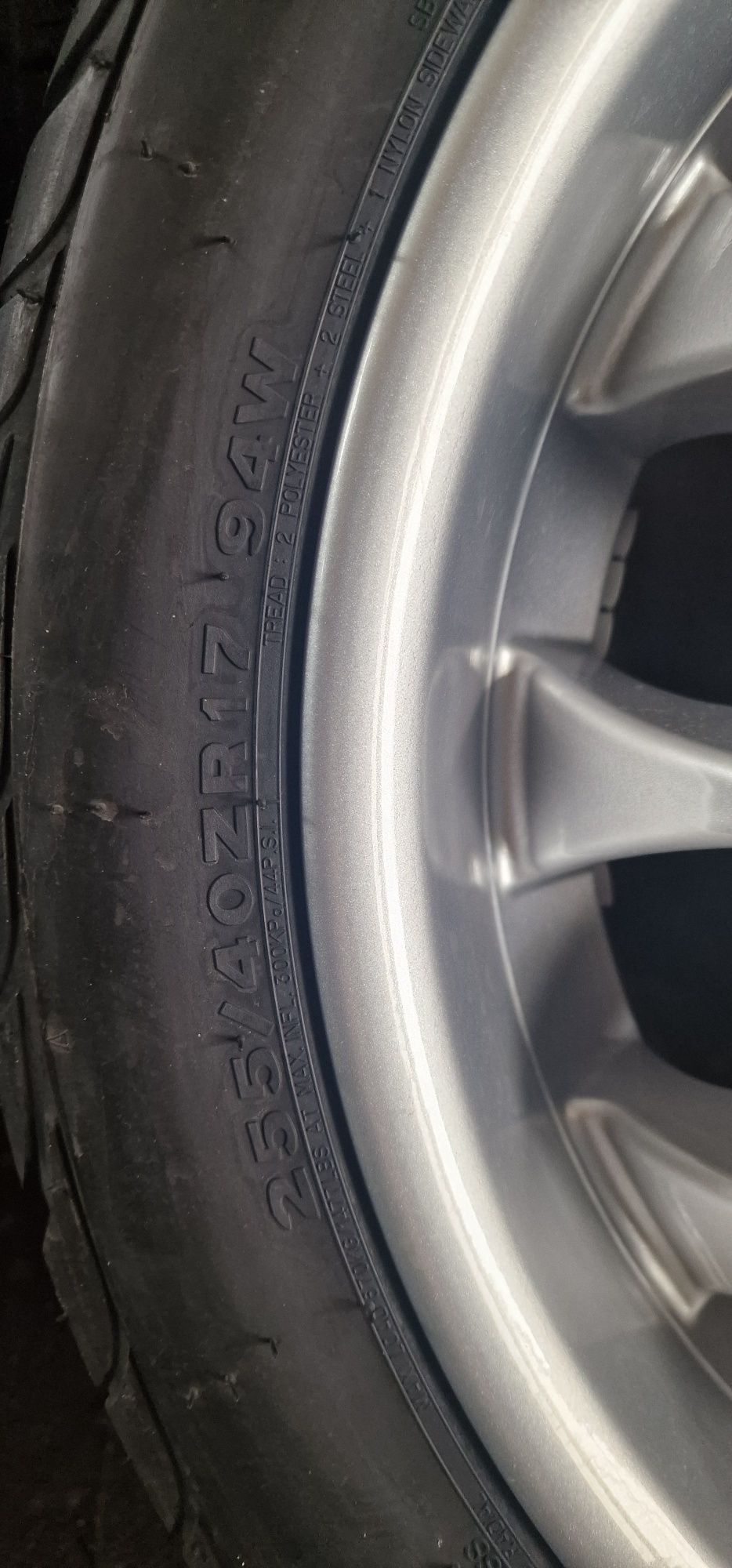 Felgi z  oponami 17 bmw 5×120