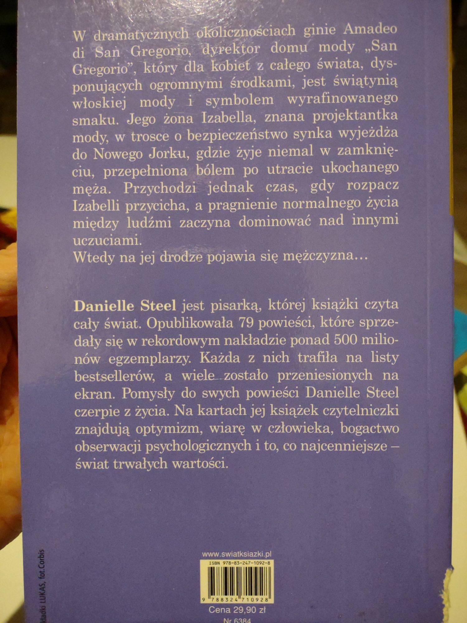 Ksiazka danielle steel -pokochac znowu.