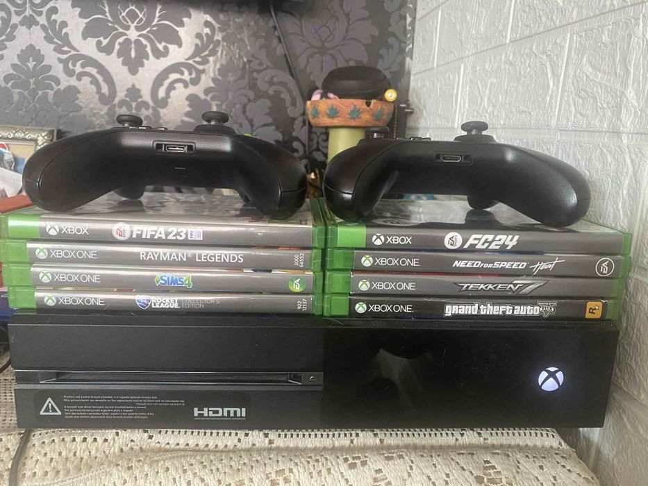 Xbox one 2 pady 9 gier sluchawki