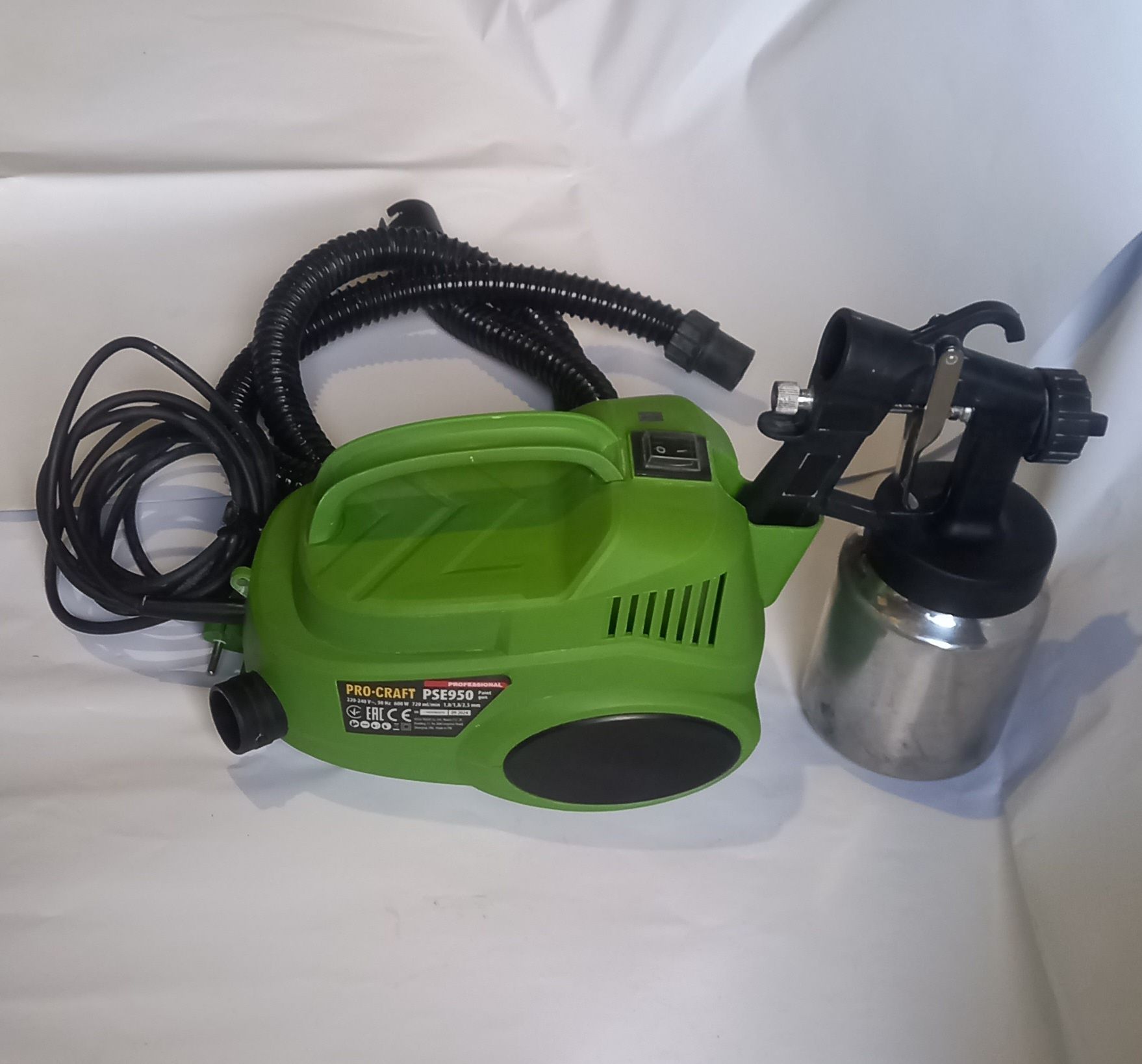 Краскапульт PRO-CRAFT PSE950 на гарантии.