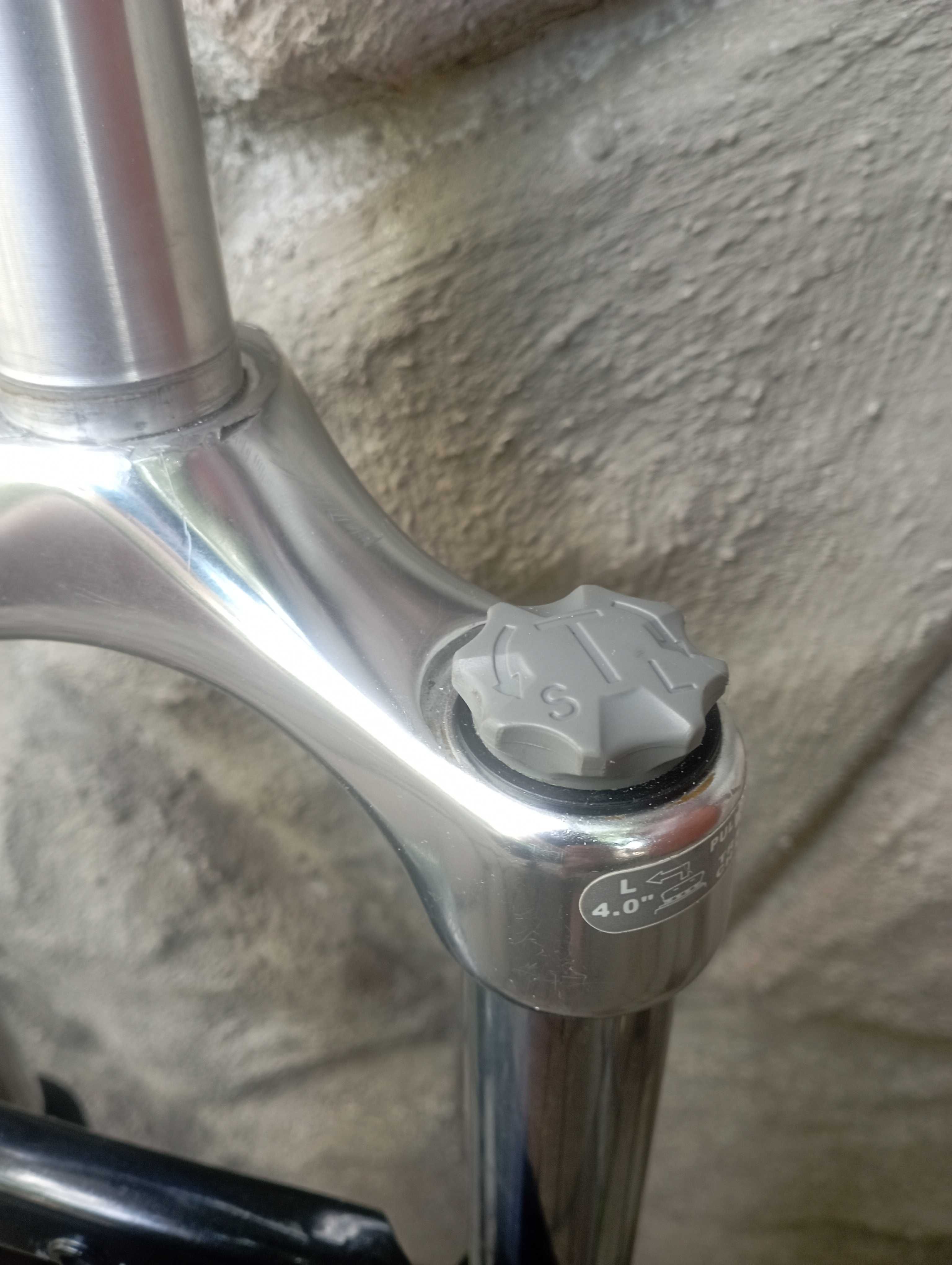 Вилка 26" RST Aerosa AIR,RST Aerosa