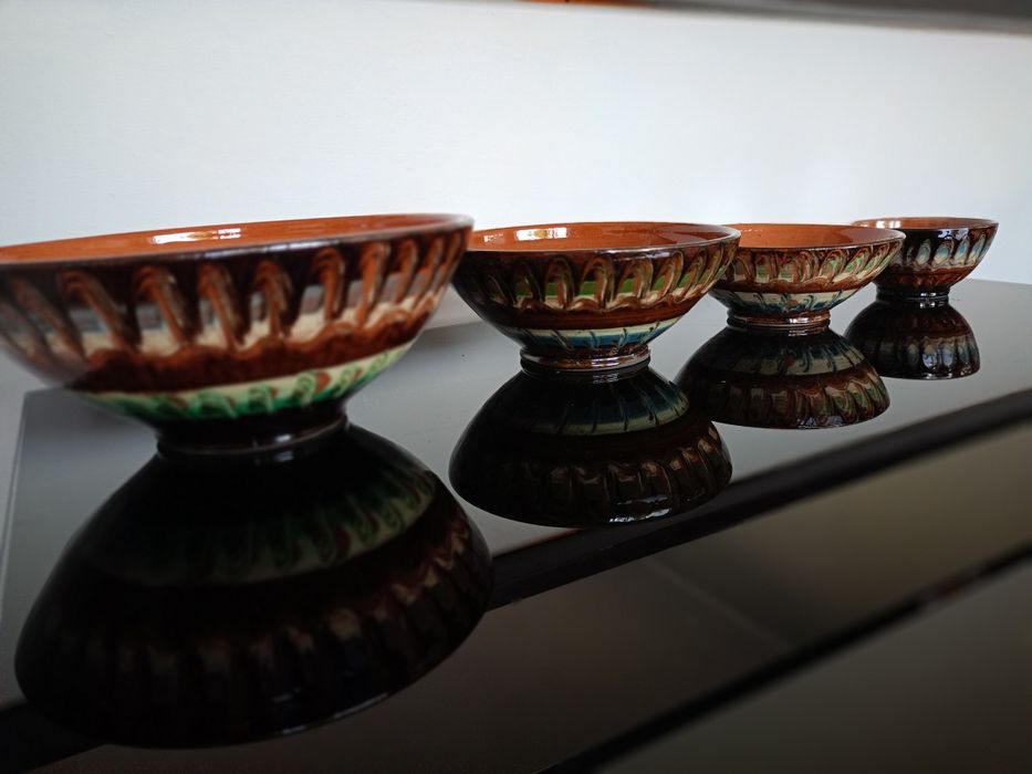 Miski ceramiczne, rękodzieło, zestaw 4 misek