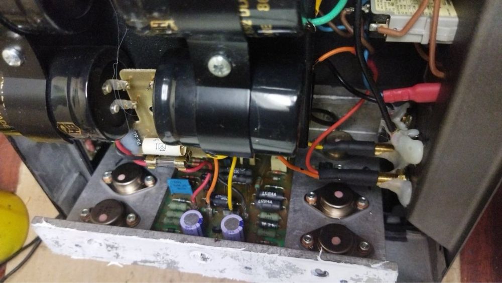 Підсилювач Quad 606