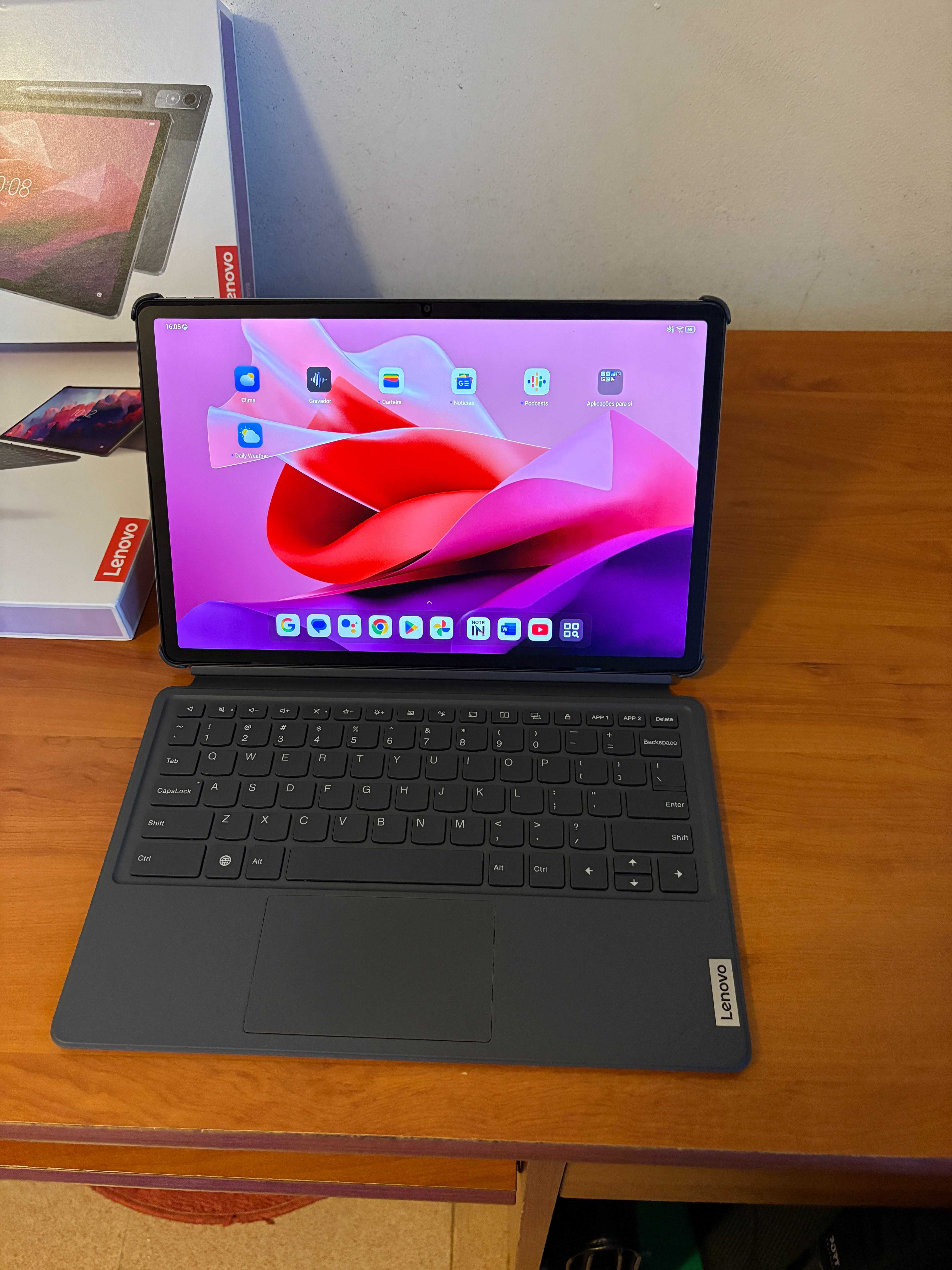 Tablet Lenovo TAB P12 Plus Pen e Teclado 128Gb/8Gb (Troco por iPhone)