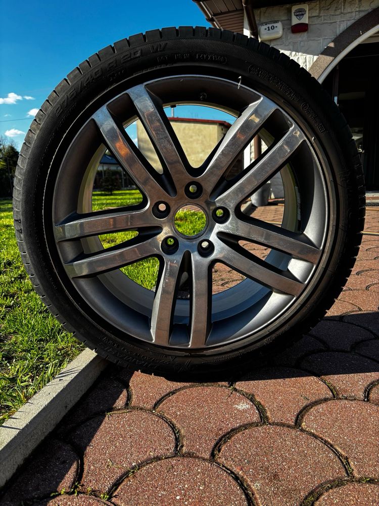 Felgi aluminiowe 20” z oponą Michelin 275/40 R20 (do SUV)