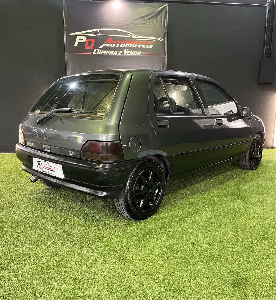 Renault Clio 1.9 Diesel 5lugares