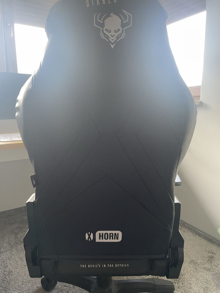 Fotel gamingowy DIABLO X-HORN 2.0 Czarny