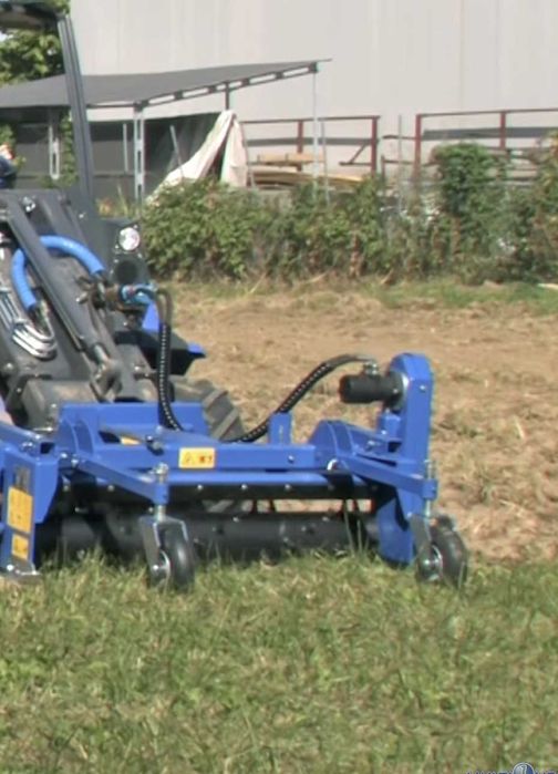 Wynajem, miniładowarka, glebogryzarka Multione 8.5 / Avant