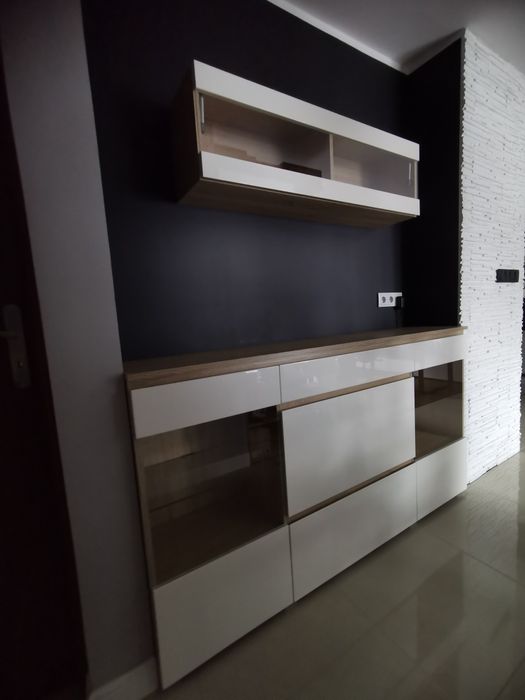 Komoda 180 cm lakier wysoki połysk + szafka wisząca