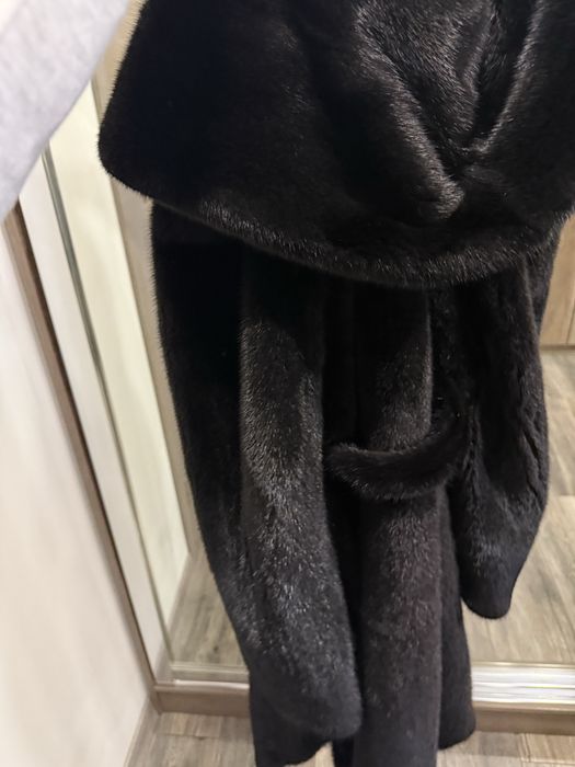 Норковая шуба ,натуральная ,размер xs-s