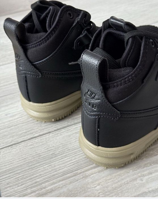 Кросівки  хайтопи  зимові Nike lunar Force 37,38,38,5,39р