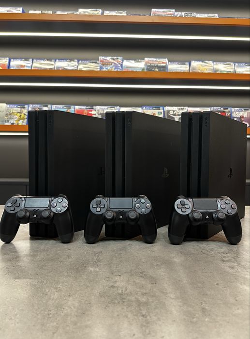 Playstation 4 Pro 1TB 72XX - ідеальний стан, гарантія 1 рік.