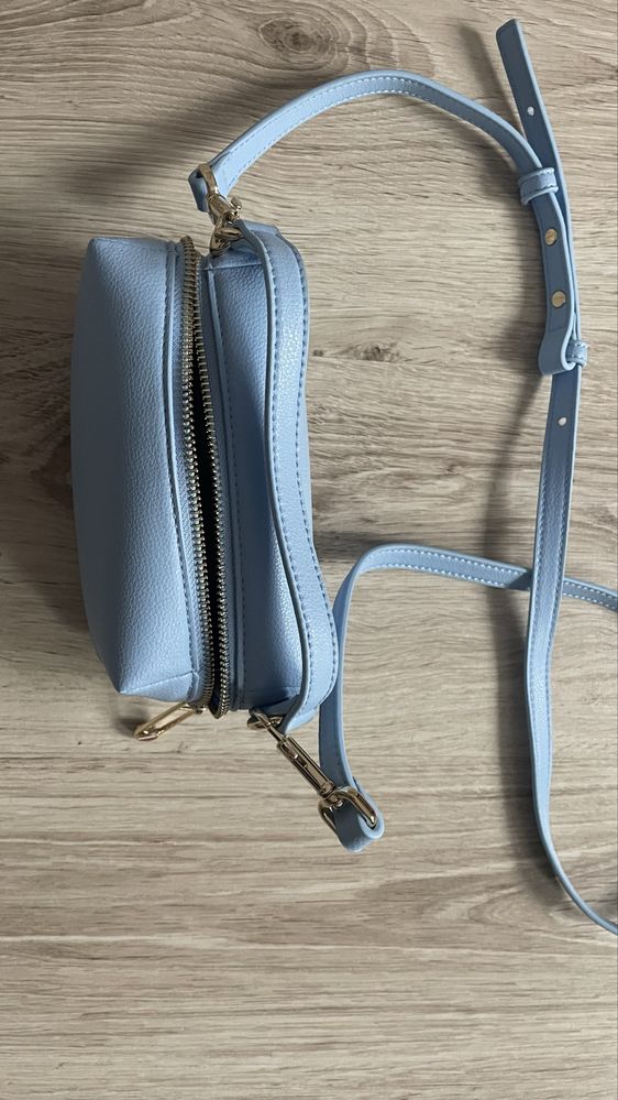Błękitna torebka Tommy Hilfiger