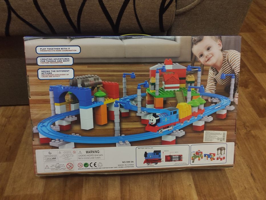 Детский конструктор железная дорога