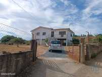 Casa / Villa T4 em Vimioso de 252,00 m2
