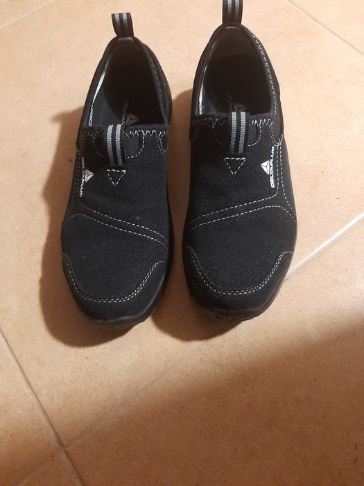 Sapatos biqueira de aco