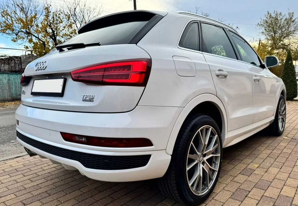 Audi Q3, 2018, 2.0