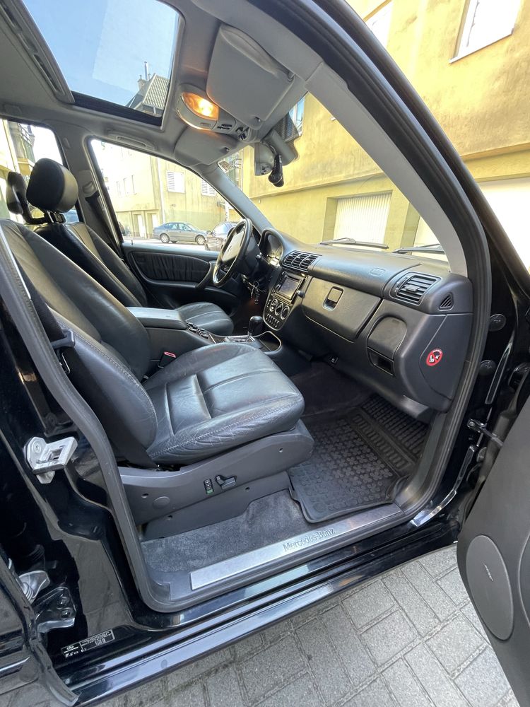 Sprzedam Mercedes ML 55 AMG rok produkcji 2001 stan auta doskonaly