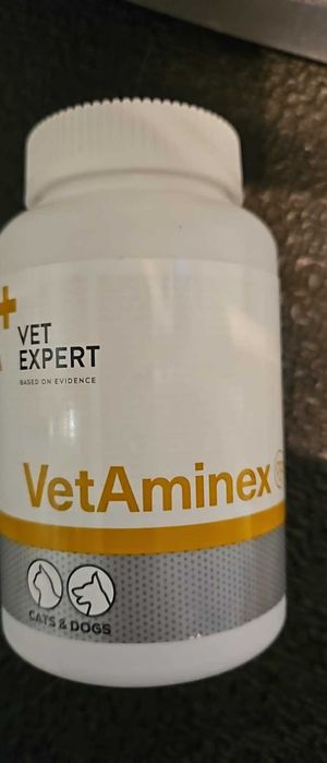 Preparat dla psów i kotów witaminy minerał Vet Expert Vetaminex 60 kap