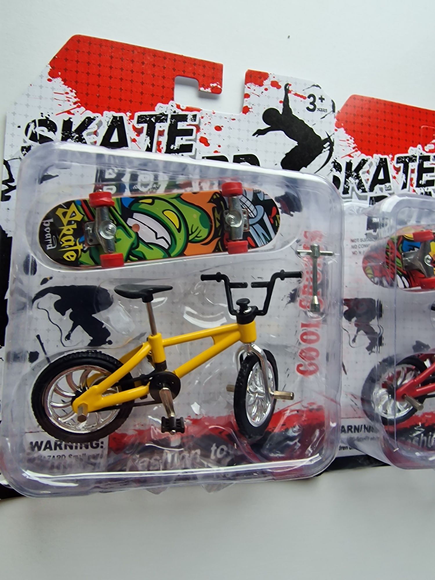 Zabawki dla dzieci manualnych zestaw rower deskorolka