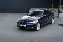Автомобіль BMW 3, F34 330і