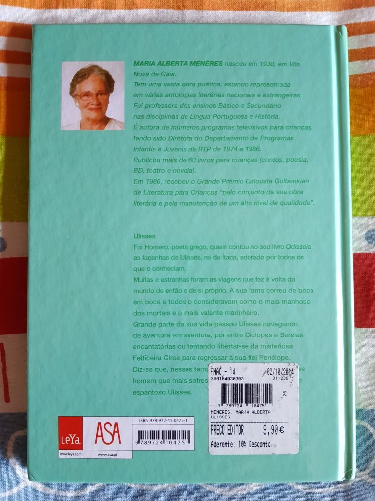 Livros com carimbo "Ler+" em bom estado.