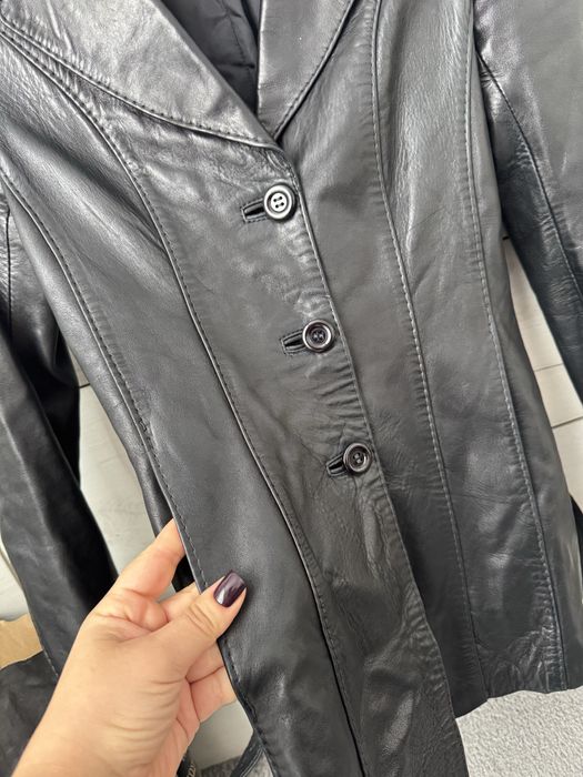 Жіночій базовий шкіряний жакет  куртка в стилі Massimo Dutti