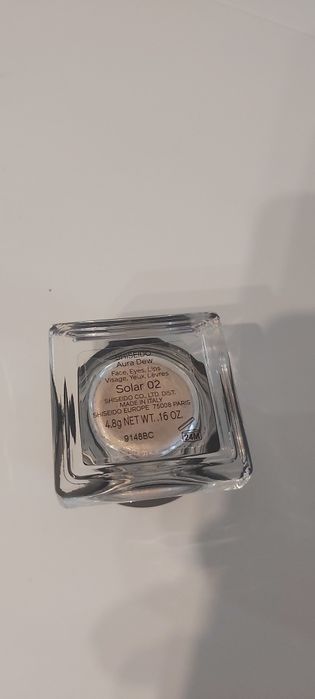 Shiseido rozświetlacz do twarzy i oczu 02 solar